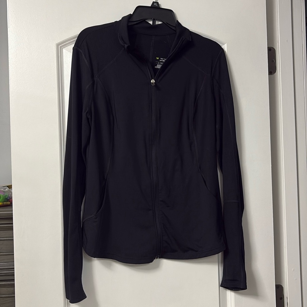 Women’s Tek Gear Zip Up.